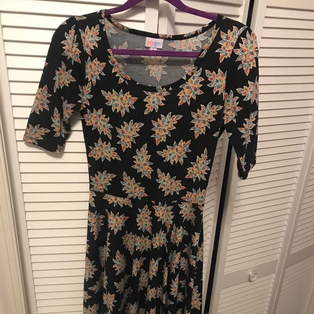 Black LuLaRoe Nicole